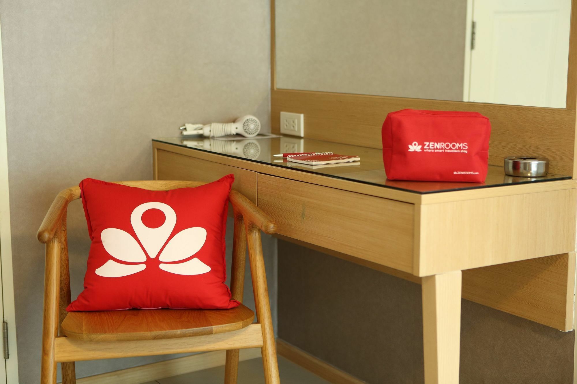 Zen Sukhumvit Soi 22 Khách sạn Bangkok