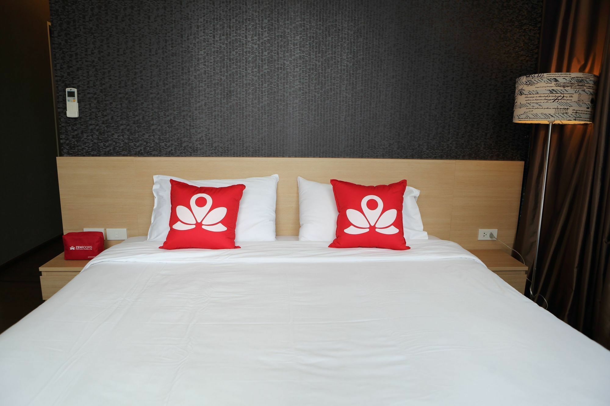 Zen Sukhumvit Soi 22 Khách sạn 3*